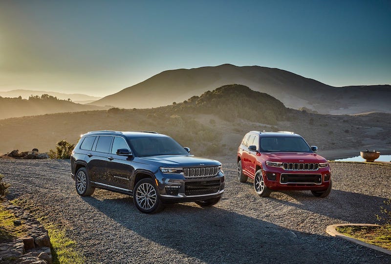 All-new 2021 Jeep Grand Cherokee L Summit Reserve (left) and the All-new 2021 Jeep Grand Cherokee L Overland (right). FCA